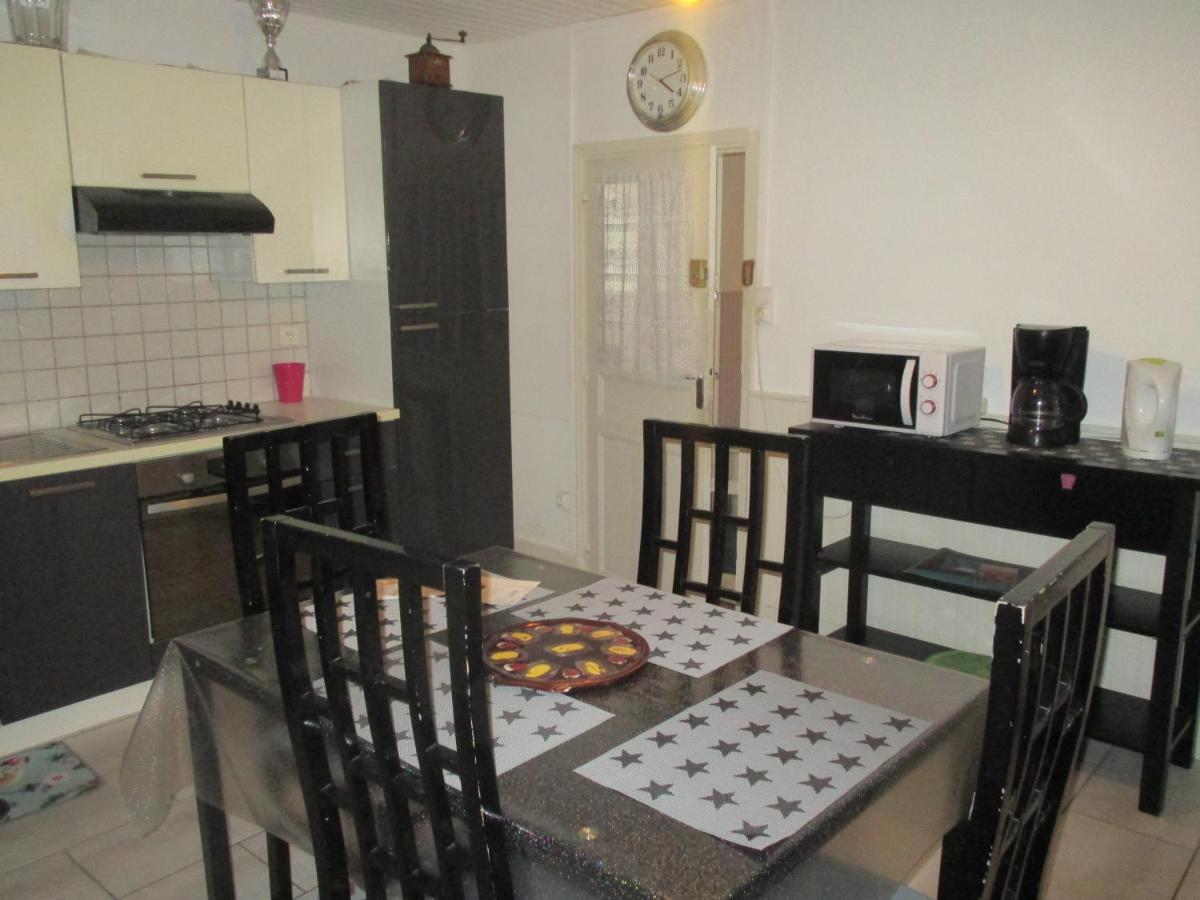 Betrancourt Quarto em Acomodações Particulares *